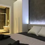 Turin Central Rooms